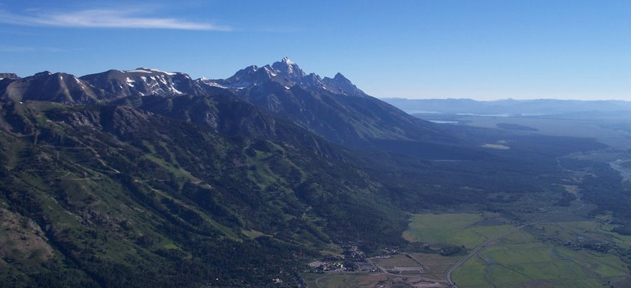 Tetons; looking north. Tetons; looking north.